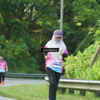 Runner Photo 7618298