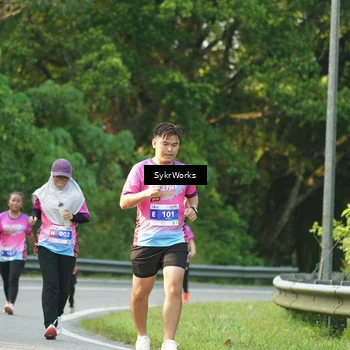 Runner Photo 7618301