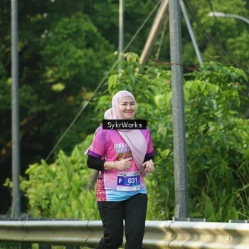 Runner Photo 7618344