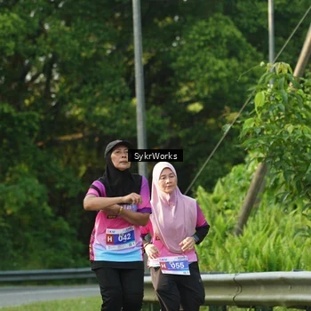 Runner Photo 7618351