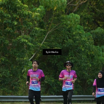 Runner Photo 7618382