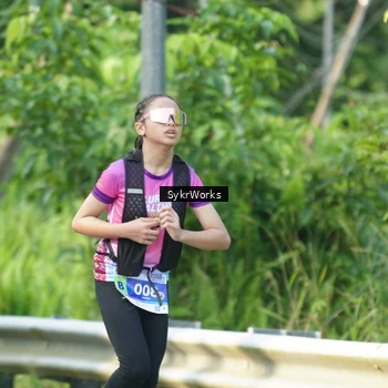 Runner Photo 7618400