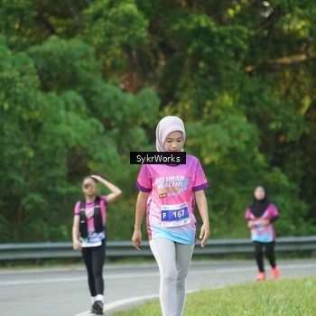 Runner Photo 7618428