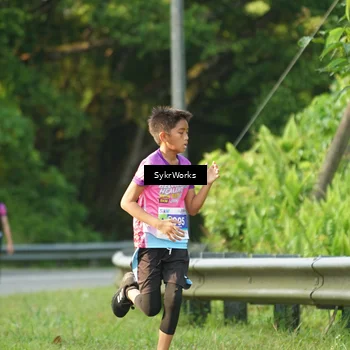 Runner Photo 7618438
