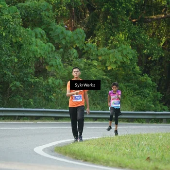 Runner Photo 7618444