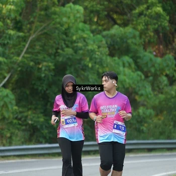 Runner Photo 7618452