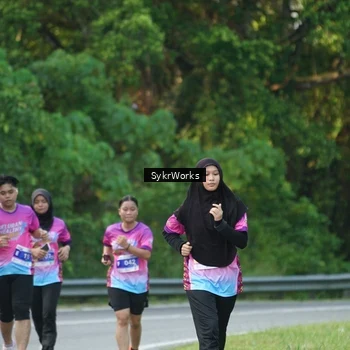 Runner Photo 7618459