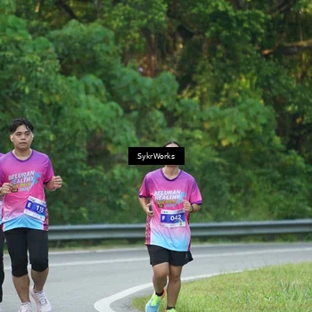 Runner Photo 7618465