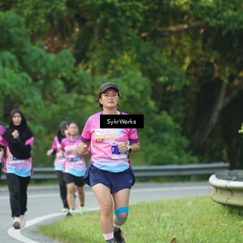 Runner Photo 7618466
