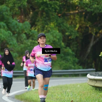 Runner Photo 7618479