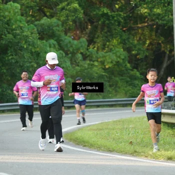 Runner Photo 7618493