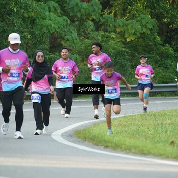 Runner Photo 7618497