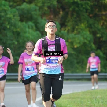 Runner Photo 7618541
