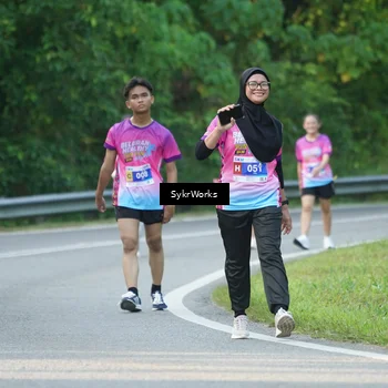 Runner Photo 7618567