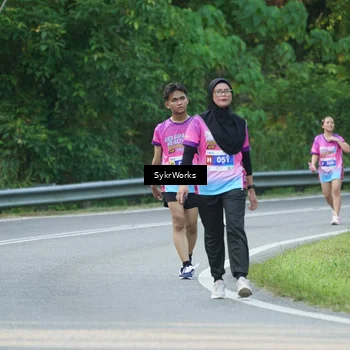 Runner Photo 7618568