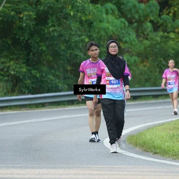 Runner Photo 7618569