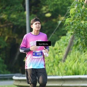 Runner Photo 7618571