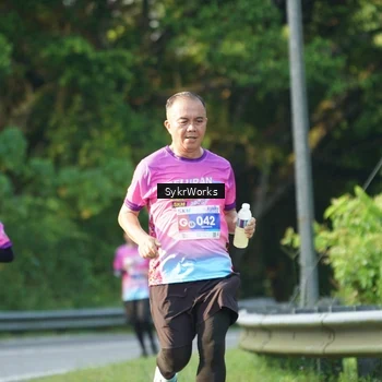 Runner Photo 7618598