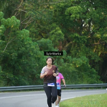 Runner Photo 7618623