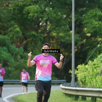 Runner Photo 7618635