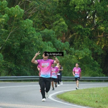 Runner Photo 7618642