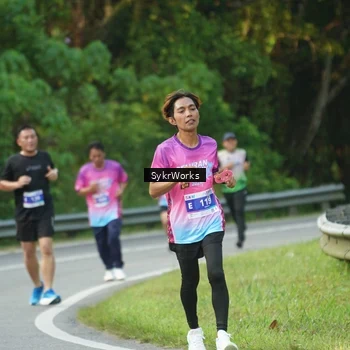 Runner Photo 7618669