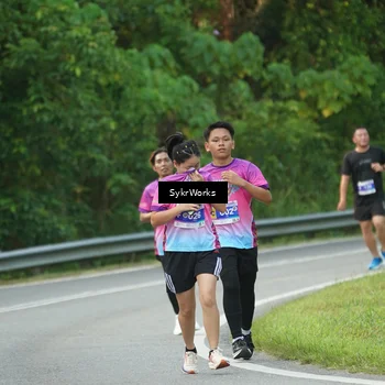 Runner Photo 7618672