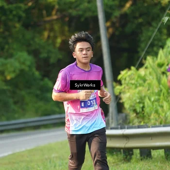 Runner Photo 7618681