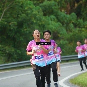 Runner Photo 7618682