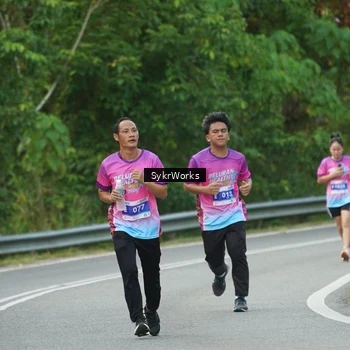 Runner Photo 7618683