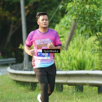 Runner Photo 7618695