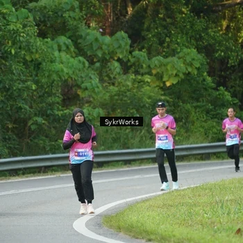 Runner Photo 7618701