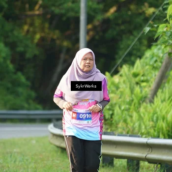 Runner Photo 7618705