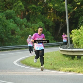 Runner Photo 7618709