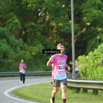 Runner Photo 7618715