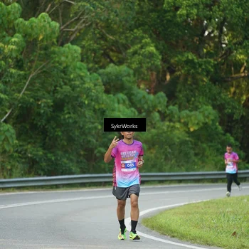 Runner Photo 7618720