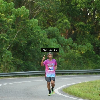 Runner Photo 7618723