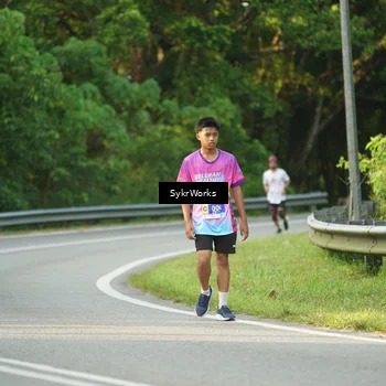 Runner Photo 7618737