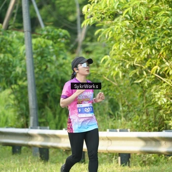 Runner Photo 7618748