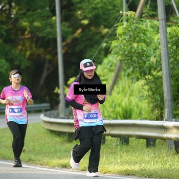 Runner Photo 7618749