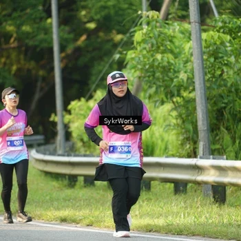 Runner Photo 7618750