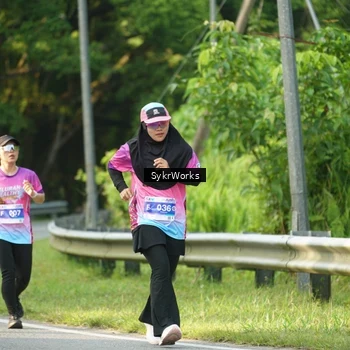 Runner Photo 7618751