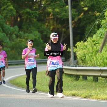 Runner Photo 7618753