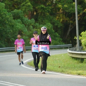 Runner Photo 7618756