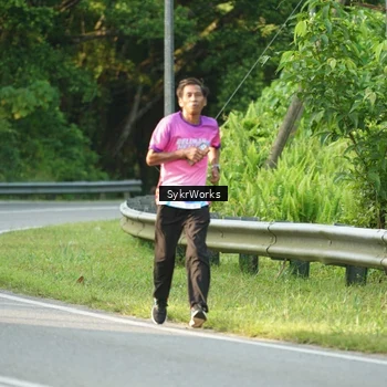 Runner Photo 7618780