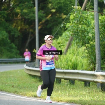 Runner Photo 7618800