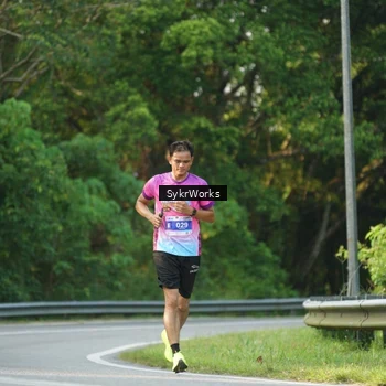 Runner Photo 7618809