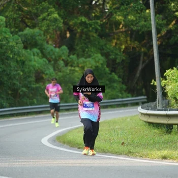 Runner Photo 7618817