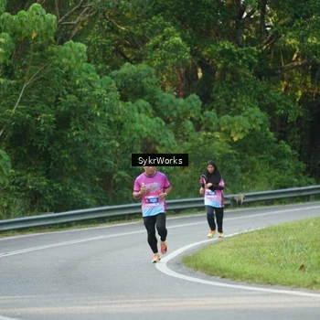 Runner Photo 7618822