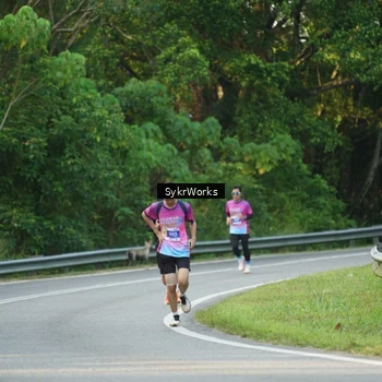 Runner Photo 7618844
